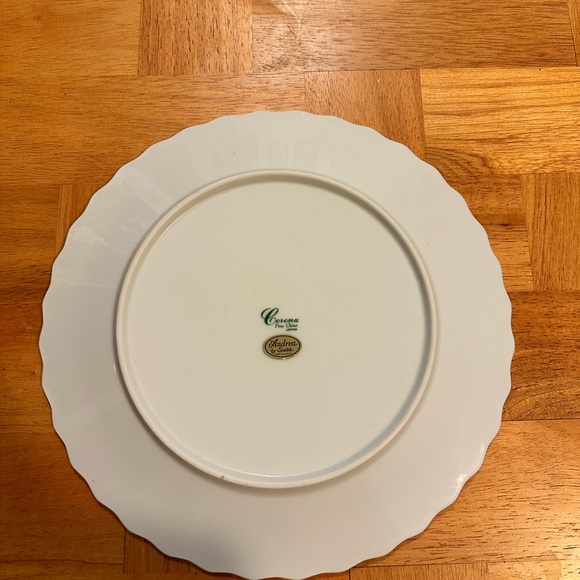 ANDREA BY SADEK Porcelain CORONA Cheese Cutting Board and Plate set - Picture 7 of 8